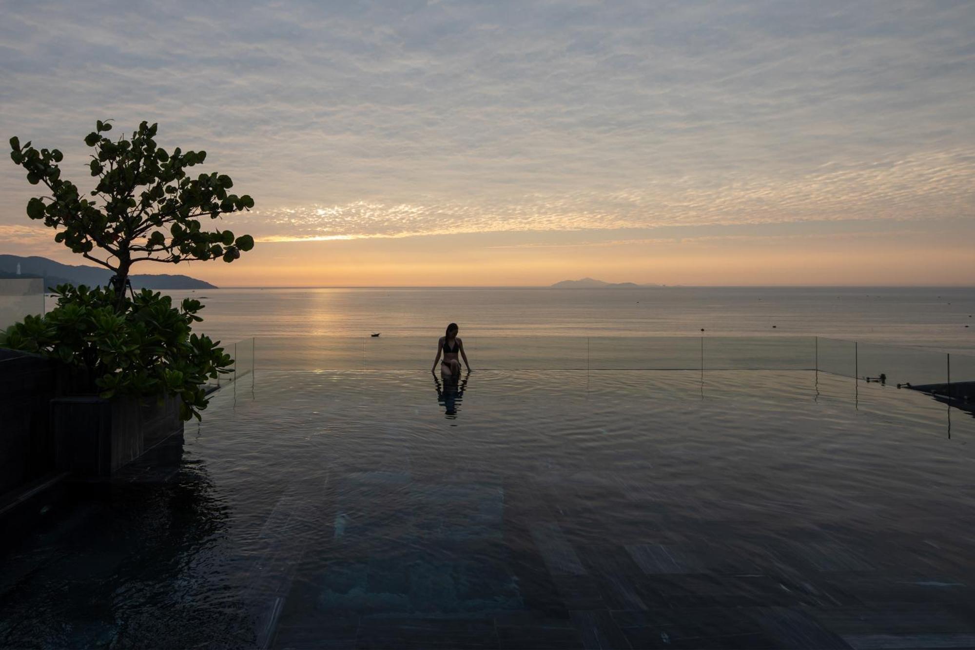 Leaf Beachfront Hotel Đà Nẵng Exterior foto